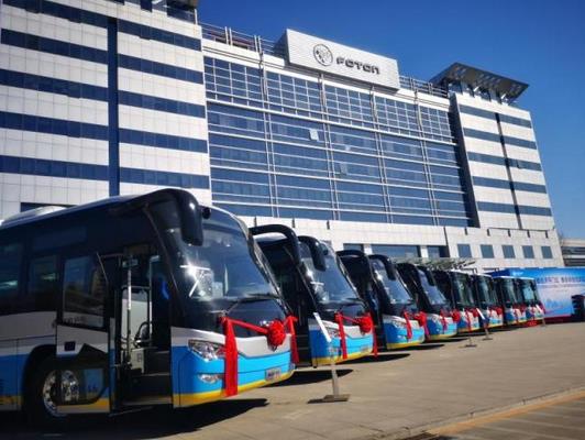 北京公交集团正大力推进新能源公交应用，今年底，新能源和清洁能源车型比例将达到93.7%